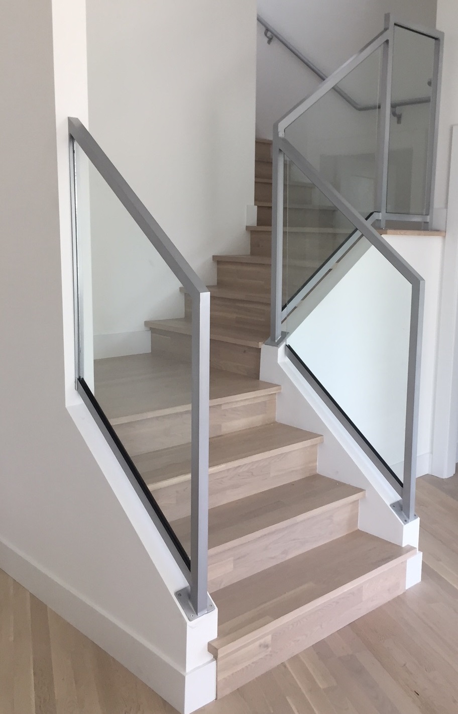 aluminum and glass interior stair railing, glass, silver, modern, vancouver